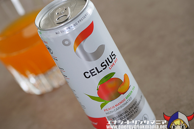 CELSIUS PEACH MANGO GREEN TEAのデザイン