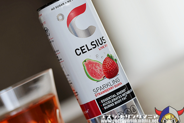 CELSIUS SPARKLING STRAWBERRY GUAVAのデザイン