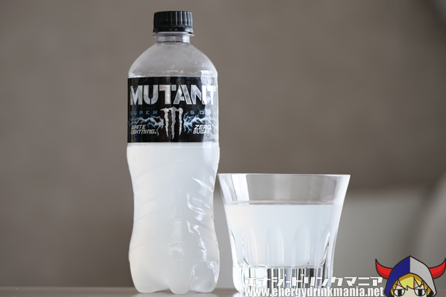 MONSTER ENERGY MUTANT SUPER SODA WHITE LIGHTNING