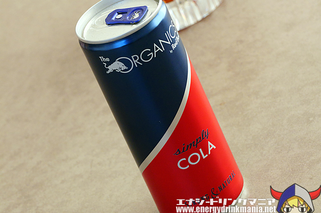 Red Bull ORGANICS simply COLAのデザイン