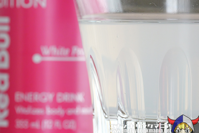 Red Bull SUMMER EDITION 2025 White Peachの味
